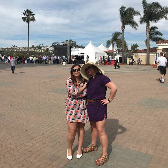 Meet your Posher, Nicole - Picture 1 of 1